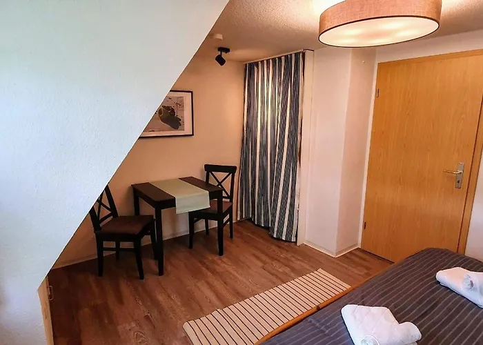 Fewo-duenenblick-og-rechts * Böhl